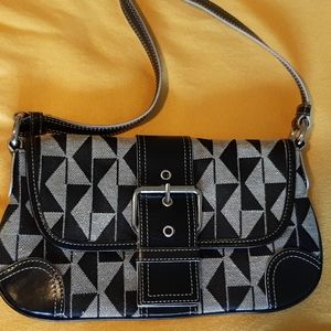 Kenneth Cole shoulder bag